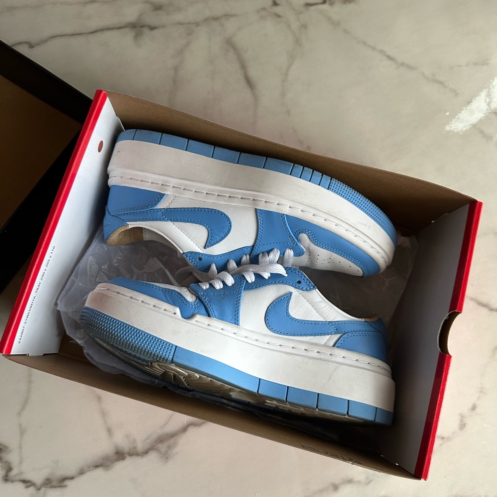 Jordan 1 Elevate Low SE University Blue Women’s - 6.5